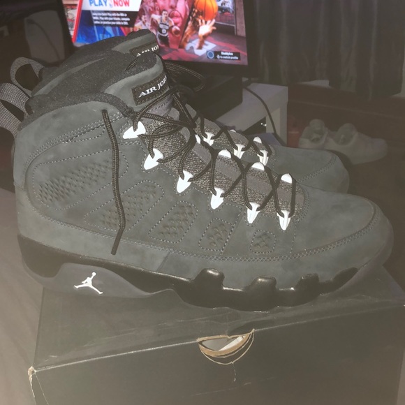 Size 10.5 anthracite retro 9 - Picture 1 of 5